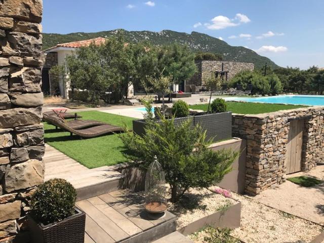 Le Domaine Du Cade-Gites D'Exception 4Etoiles "La Villa Du Cade" Cazevieille Экстерьер фото